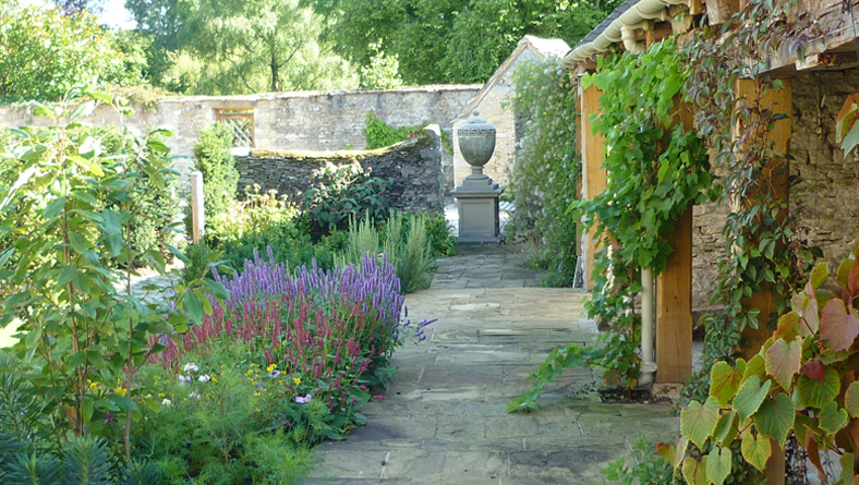 Garden Designer Justin Spink Manor House